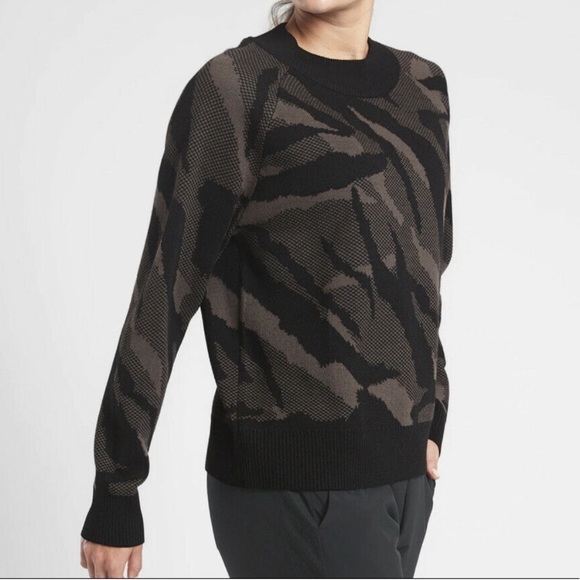 Athleta wool textured jacquard crew sweater - Picture 2 of 8